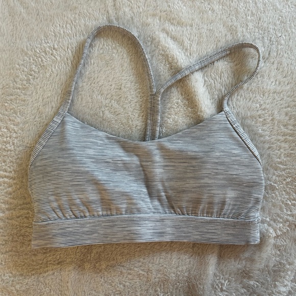 Lululemon Sports Bra - Picture 1 of 2